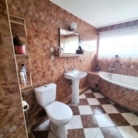 Dom jednorodzinny w spokojnej okolicy